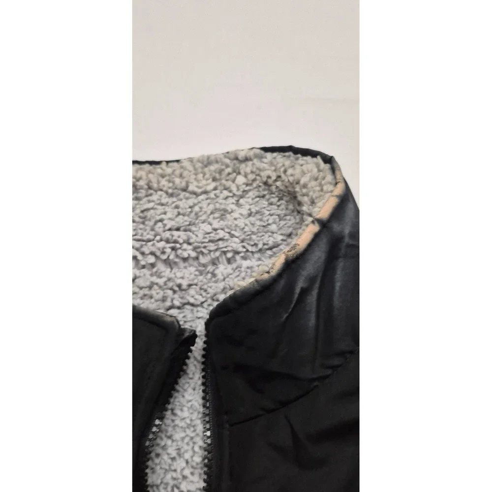 Magellan Outdoor‎ women's black/gray reversable vest LG fleece sides full zip